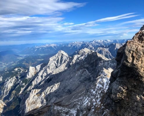 Ein spontaner Ausflug auf den höchsten Berg Deutschlands zeigt, dass die Zugspitze nicht nur einen genialen Ausblick zu bieten hat.