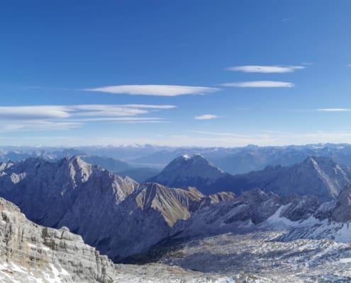 Ein spontaner Ausflug auf den höchsten Berg Deutschlands zeigt, dass die Zugspitze nicht nur einen genialen Ausblick zu bieten hat.